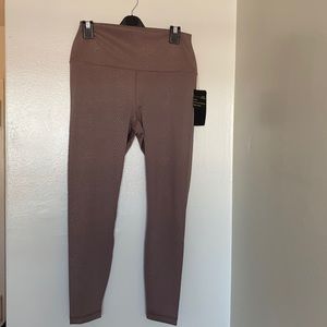 90 Degree By Reflex - Women's Snake Jacquard HI RISE WAISTBAND Ankle Legging